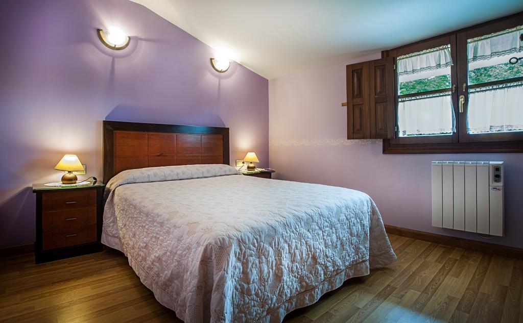 Apartamentos El Pradon De Santa Marina Parres de Llanes Chambre photo